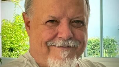 Morre o ator Roney Facchini aos 73 anos após última noite dedicada ao teatro