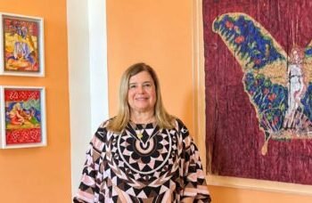 Natureza e espiritualidade guiam as 60 obras de Christina Oiticica em mostra na Itália