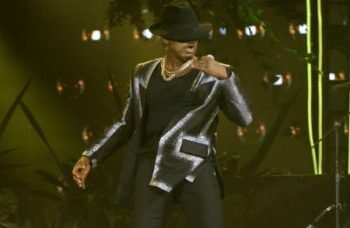 Ne-yo vive relacionamento poliamoroso com três mulheres após divórcio