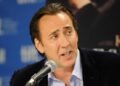 Nicolas Cage deixa mansão em Malibu após cratera abrir no terreno