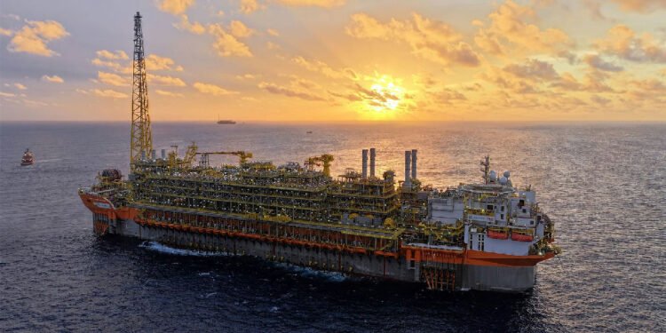 Petrobras adere à subvenção do diesel para manter preços estáveis