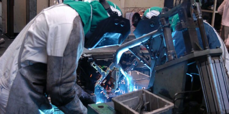 Produção industrial brasileira reage em julho e encerra ciclo de quedas 1 Produção industrial brasileira reage em julho e encerra ciclo de quedas
