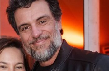 Rodrigo Lombardi curte Rock in Rio ao lado da esposa, Betty Baumgarten