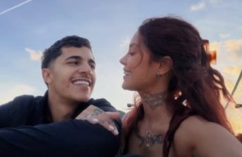 Tati Zaqui é pedida em casamento por Mateus Oliveira durante gravação de vídeo