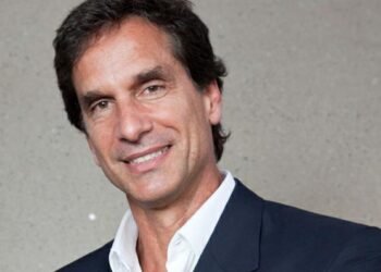 Victor Fasano aos 68 anos: a nova vida longe da TV e a disputa judicial com a Globo