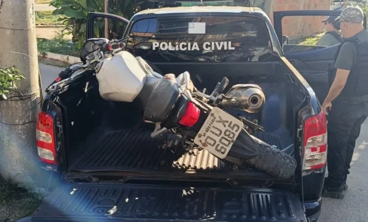 Motocicleta com sinais de adulteração é apreendida na Ilha do Dendê, em Santo Amaro 1 moto adulterada em santo amaro