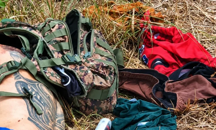 Jovem é encontrado morto às margens da BR-101 em Coração de Maria 1 jovem encontrado morto na BR-101 em Coração de Maria