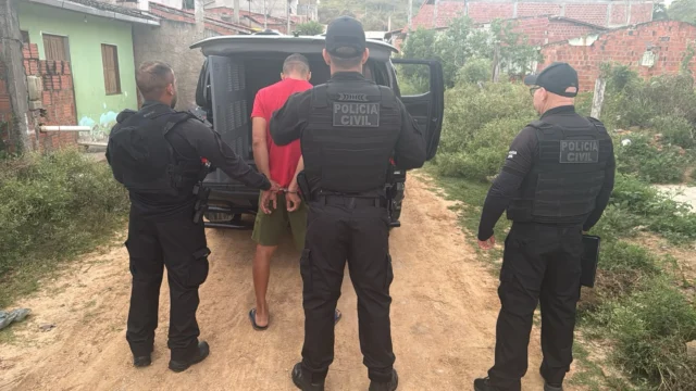homem sendo preso na bahia