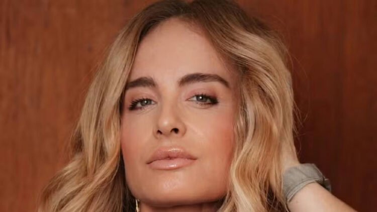 Angélica exibe novo corte de cabelo e especialista revela segredo do volume