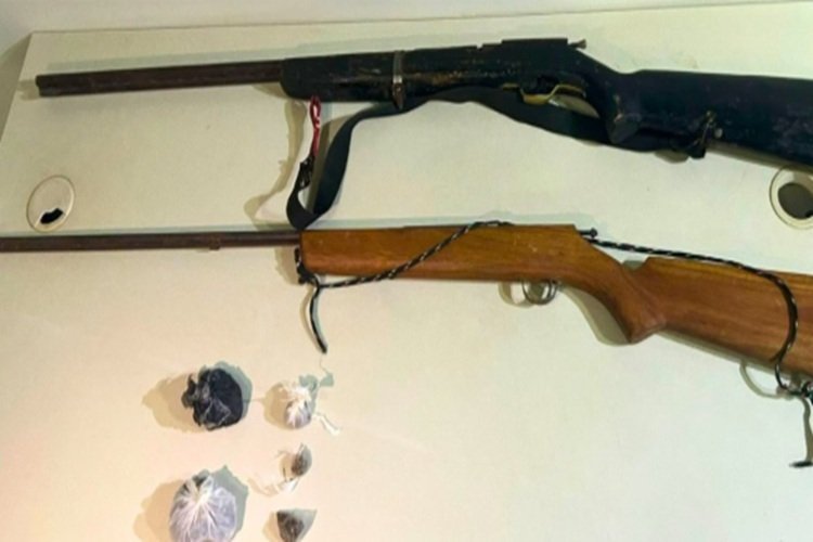 Apreensão de armas, drogas e veículo ocorre em Bom Jesus da Lapa