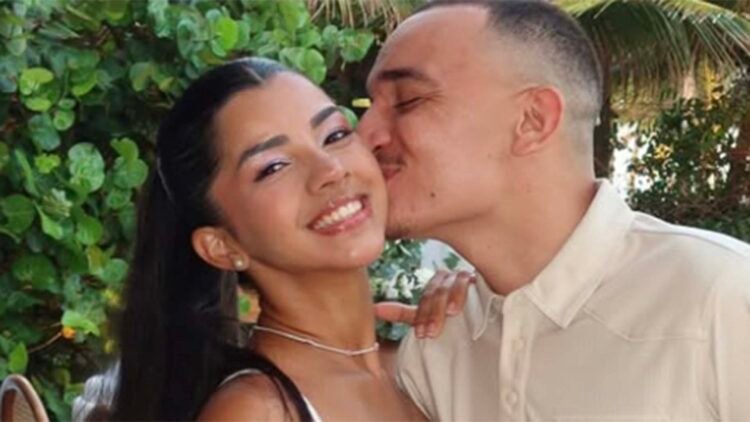 Ary Mirelle brilha com look romântico em bodas de algodão com João Gomes 1 Ary Mirelle brilha com look romântico em bodas de algodão com João Gomes