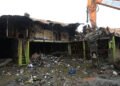 Ceagesp monta estrutura provisória para comerciantes após incêndio
