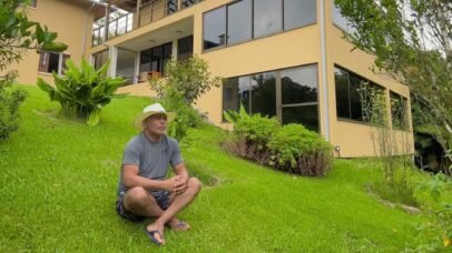 Conheça a casa de campo de Rick, refúgio rústico no interior de Santa Catarina