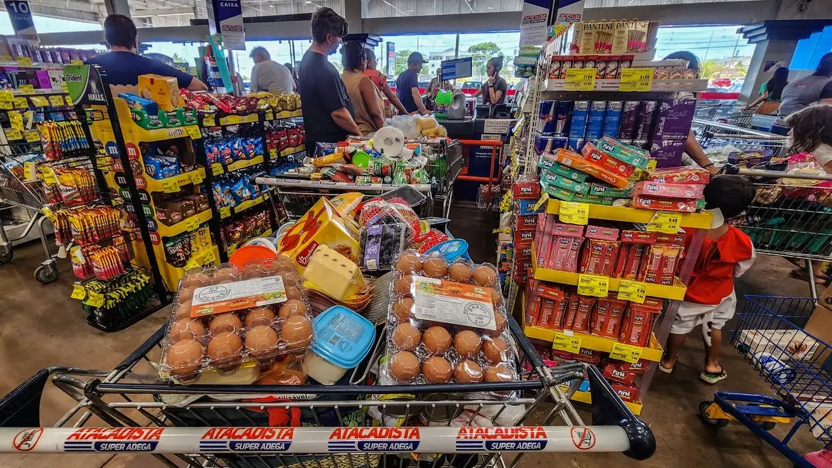 Consumo cresce no Brasil após proibição das bets, aponta Abras
