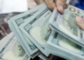 Dólar volta a superar R$ 5 e Ibovespa registra queda após recordes 2 Dólar volta a superar R$ 5 e Ibovespa registra queda após recordes