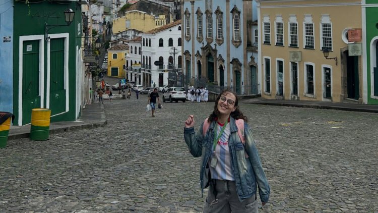Fernanda Fialho, influenciadora do autismo, morre aos 29 anos 1 Fernanda Fialho, influenciadora do autismo, morre aos 29 anos