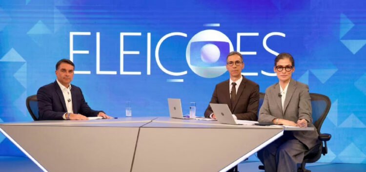 Flávio Bolsonaro almoça com diretores da Globo antes de sabatina