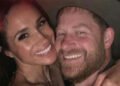 Harry e Meghan Markle celebram Natal com Doria Ragland e evitam encontro com rei Charles III