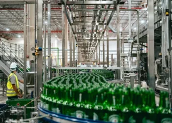 foto da fábrica da Heineken