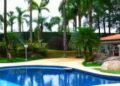 Mansão de Carlos Alberto de Nóbrega em Alphaville tinha jardim maior que a casa