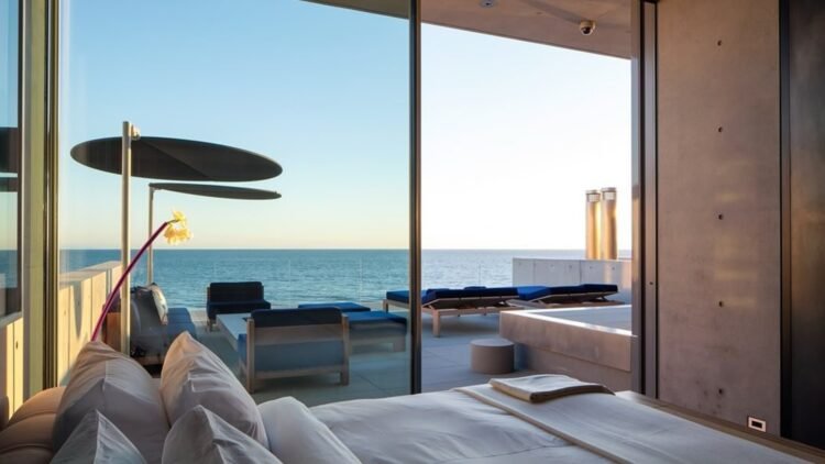 Mansão de Kanye West em Malibu é vendida após reformas radicais