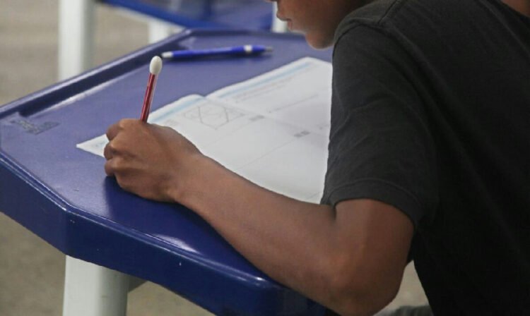 Olimpíada de matemática reúne estudantes e professores em todo o país