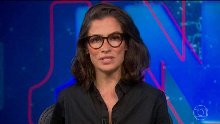 Renata Vasconcellos supera teto salarial da Globo e lidera ranking do jornalismo após 30 anos 1 Renata Vasconcellos supera teto salarial da Globo e lidera ranking do jornalismo após 30 anos